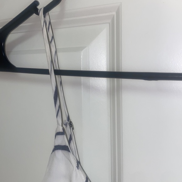 Alice + Olivia Top - Picture 6 of 9